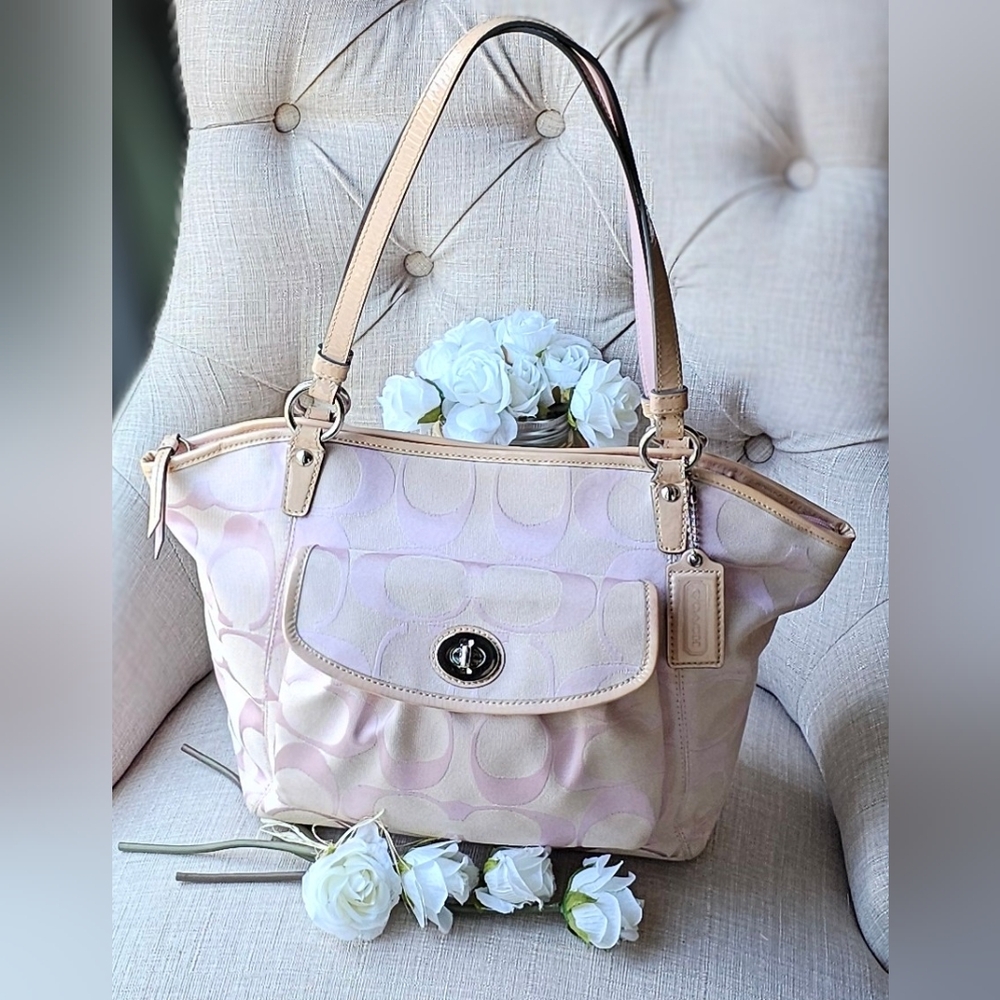 Vintage Coach Signature Leah Shoulder/Tote Bag (Pink) - Picture 11 of 16